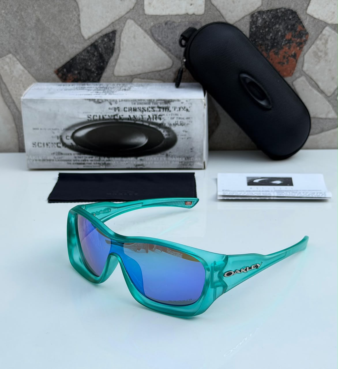 RF OAK U-825 GREEN BLUE MERCURY/Polarized