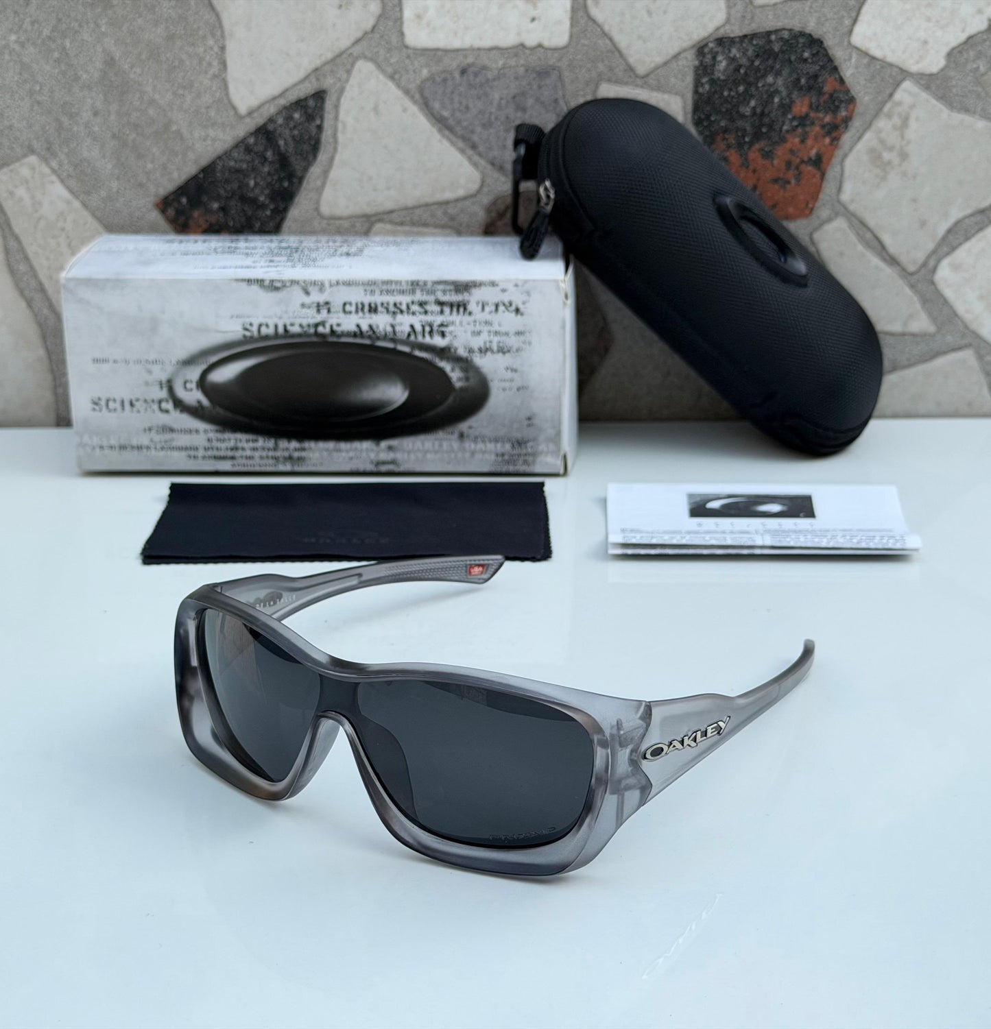 RF OAK U-825 MATTE GREY/Polarized