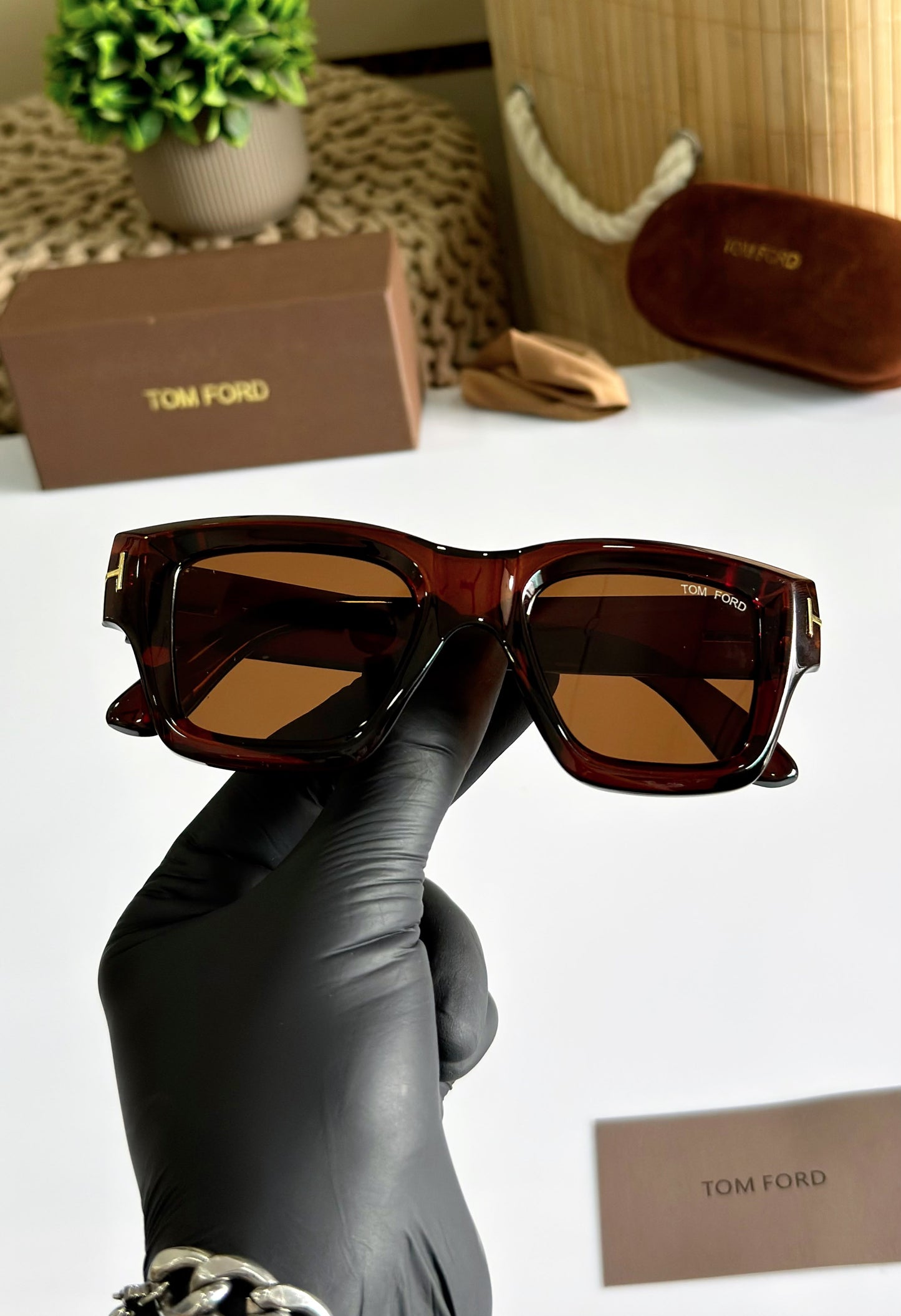 Wayfarer TOM-1 GLOSSY BROWN