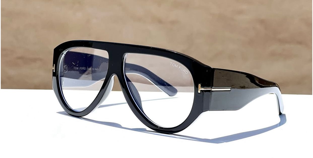 TF ROUND BLACK TRANSPARENT