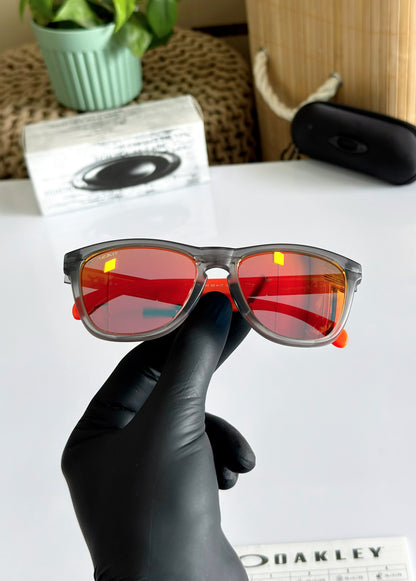 RF-FROG.S/GREY RED
