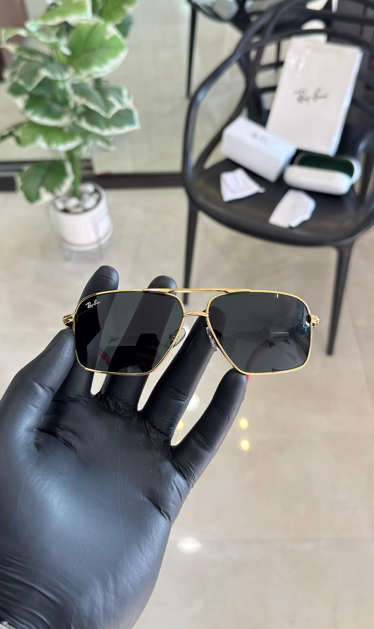RF-TOXIC GOLD BLACK