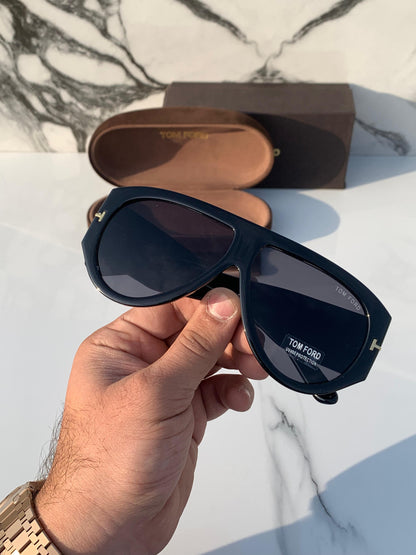 TF ROUND GLOSSY BLACK