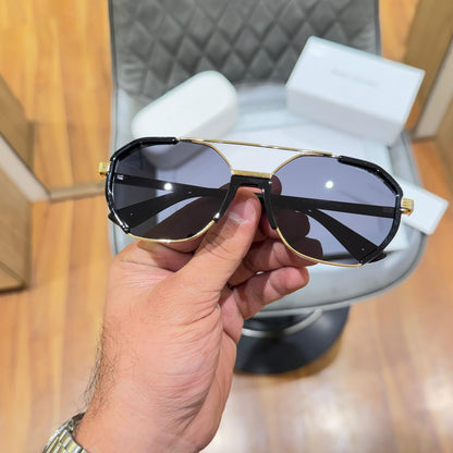 DHURANDARR GOLD BLACK