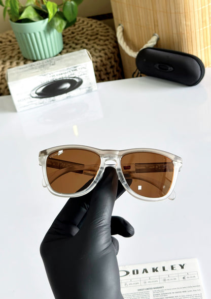 RF-FROG.S/GREYISH BROWN