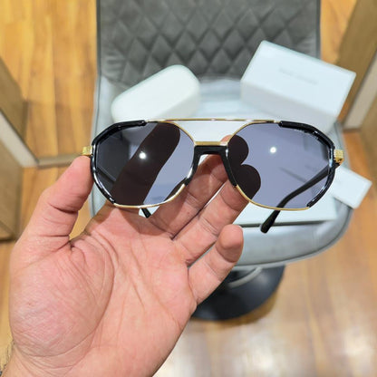 DHURANDARR GOLD BLACK